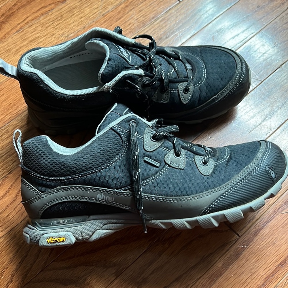 Lightly used Vibrum sole Ahnu hiking shoes